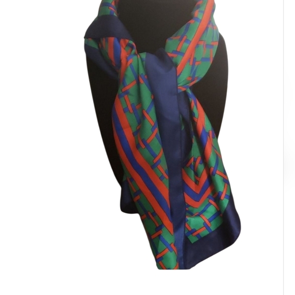 Scarf EUC Women Multi Color Geometric style - Picture 4 of 5